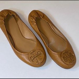 Tory burch  leather flats size 9.5